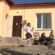 10 семей репатриантов получили новое жилье