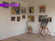 В Симферополе открылась выставка караимской художницы