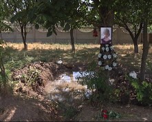 В Крыму в накопительной яме утонула двухлетняя девочка