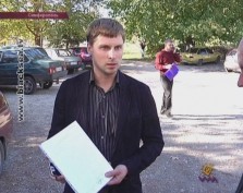 Клиенты "Изумрудного города" требуют вернуть им товар или вложенные деньги