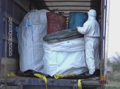 Из сельских районов Крыма вывозят пестициды