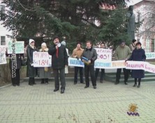 Защитники винзавода "Магарач" передали обращение Президенту Украины