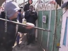 Многодетную семью государство выставило на улицу
