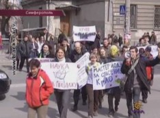 Крымчане имеют право на митинги!