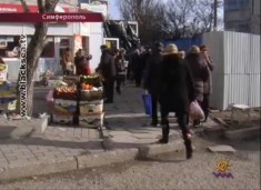 Стихийный рынок вместо тротуара