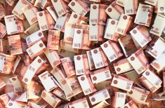 Российские чиновники интересуются миллиардами, выделенными на ремонт дорог в Крыму