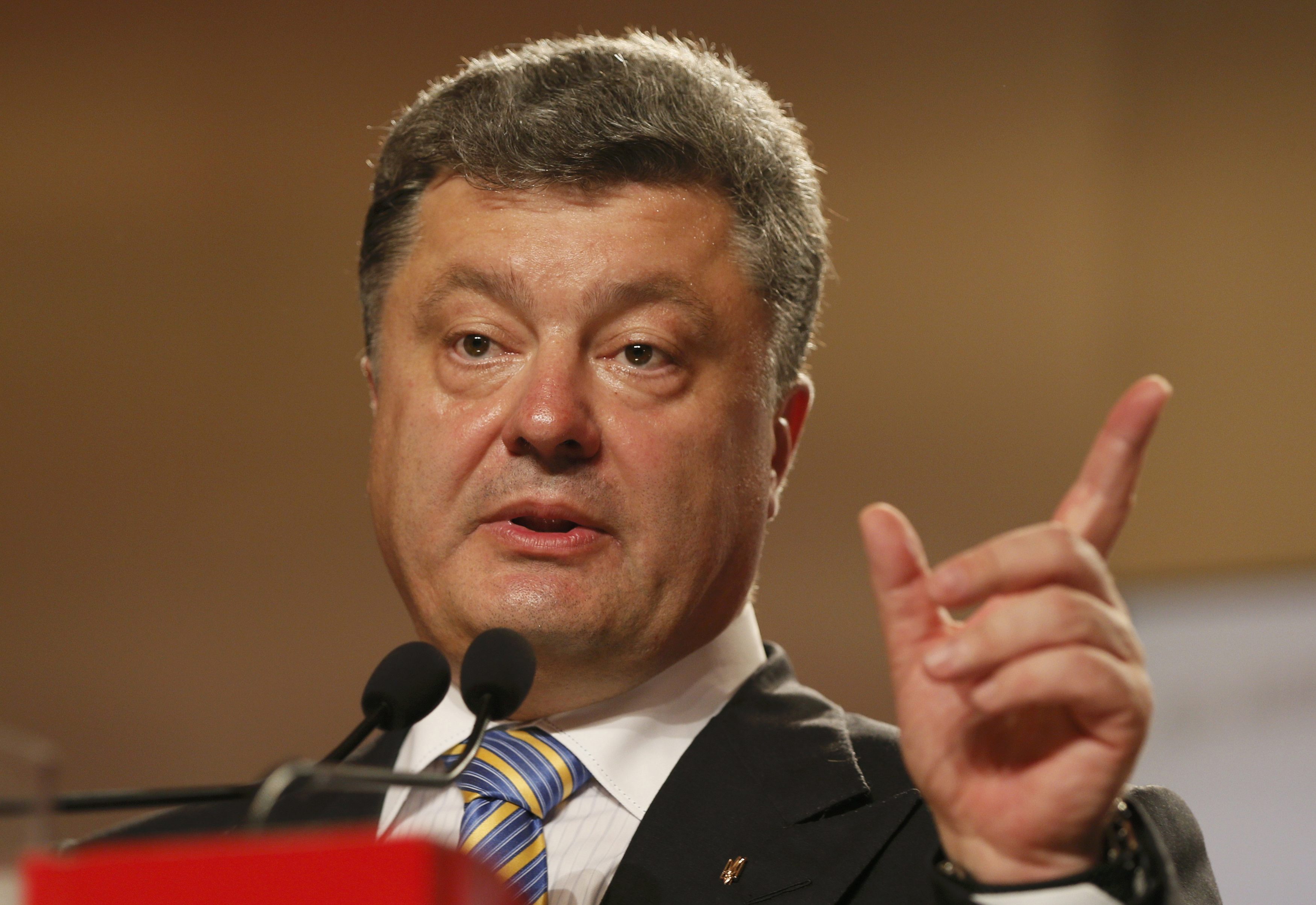 Порошенко пообщался с европейскими либералами и демократами о Крыме