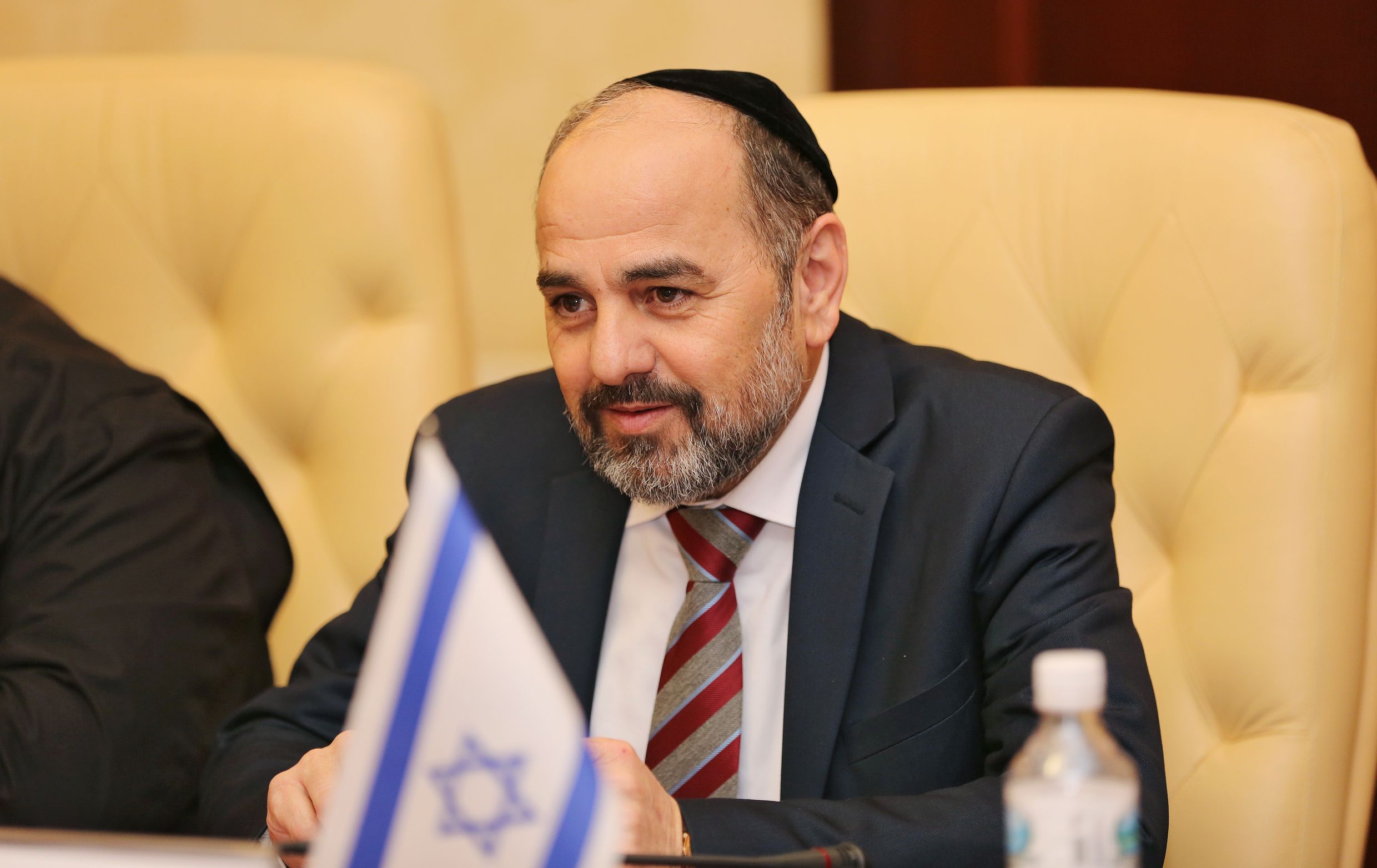 Желаемое за действительное: поездку израильского депутата в Крым выдали за «международный визит»