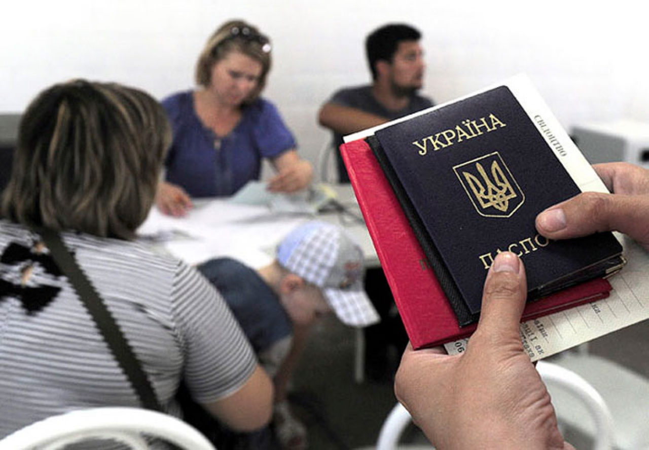 В Украине законодательно устраняют дискриминацию крымчан и переселенцев [СЮЖЕТ]