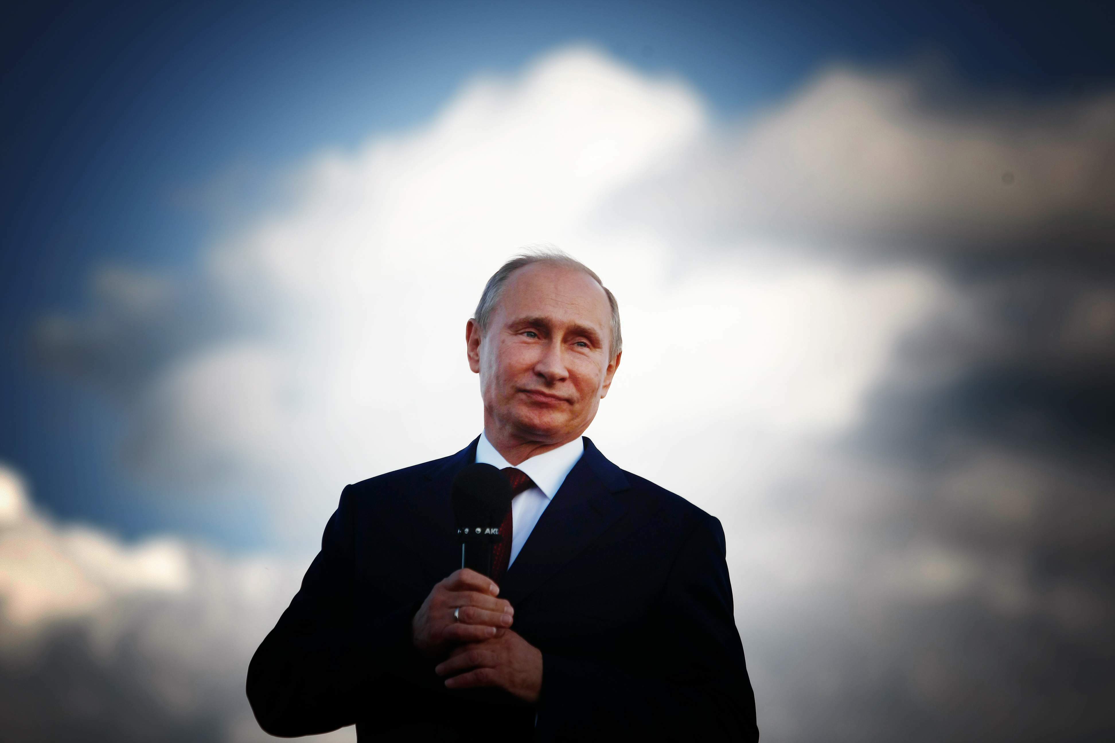 Путин оправдался защитой русскоязычных украинцев