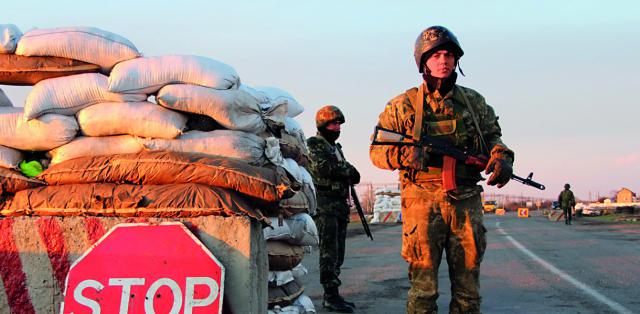 Вблизи админграницы с Крымом прошли военные учения