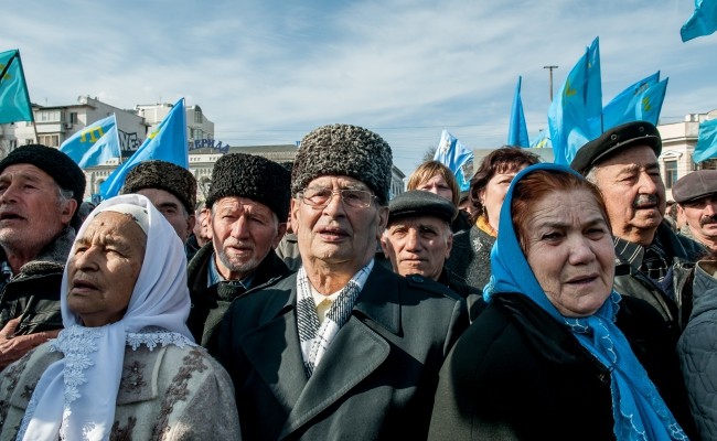 Крымских татар предупреждают о депортации [ФОТО]
