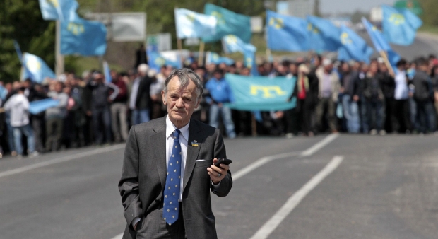 Ровно два года назад лидеру крымских татар Джемилеву запретили въезжать в Крым