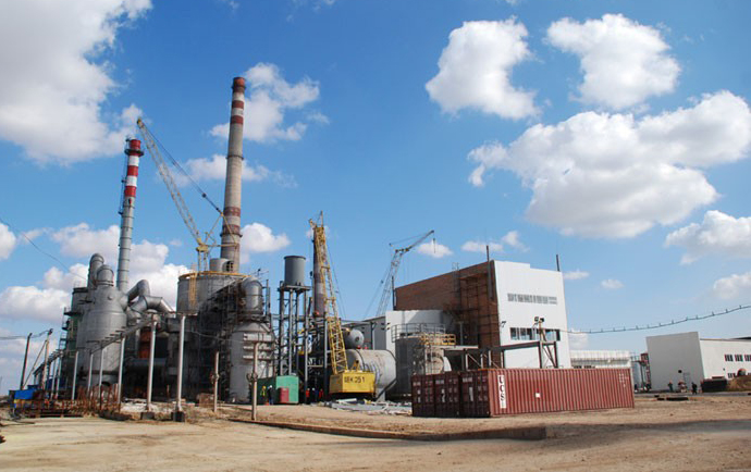 Крымские «власти» утверждают, что завод Фирташа работает успешно