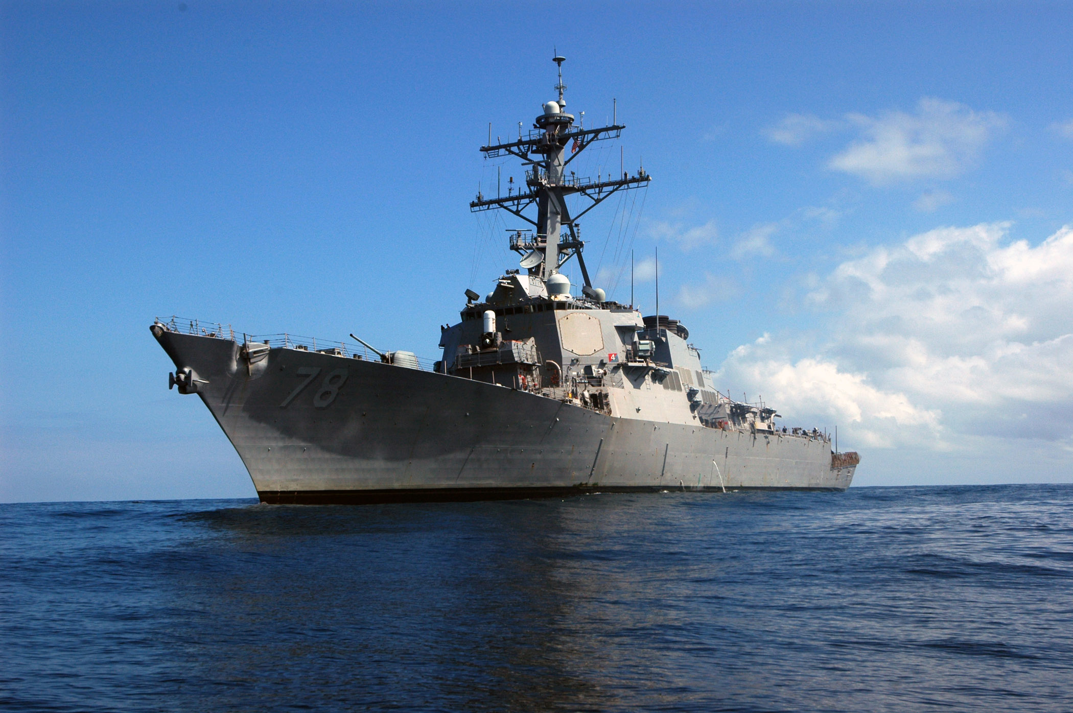 Россия грозит США ответными мерами из-за эсминца в Черном море