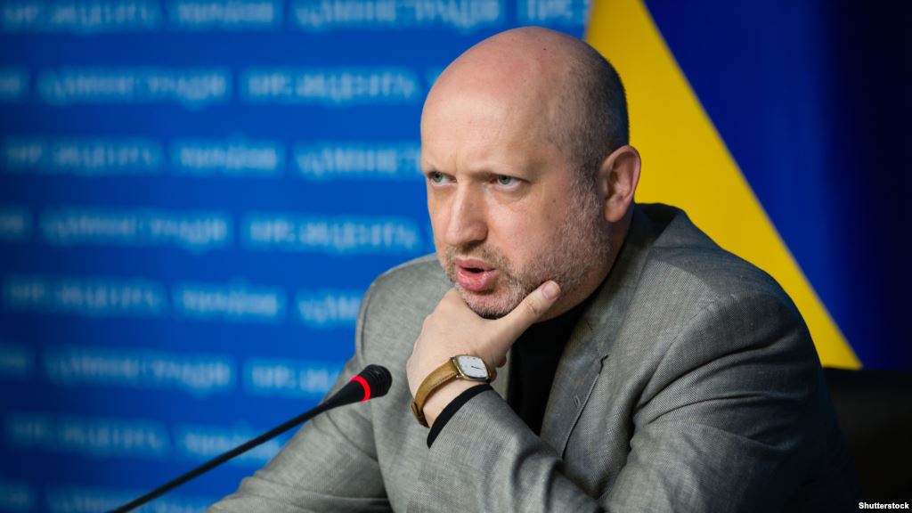 Украина действует в пределах международных соглашений, проводя учения возле Крыма – Турчинов
