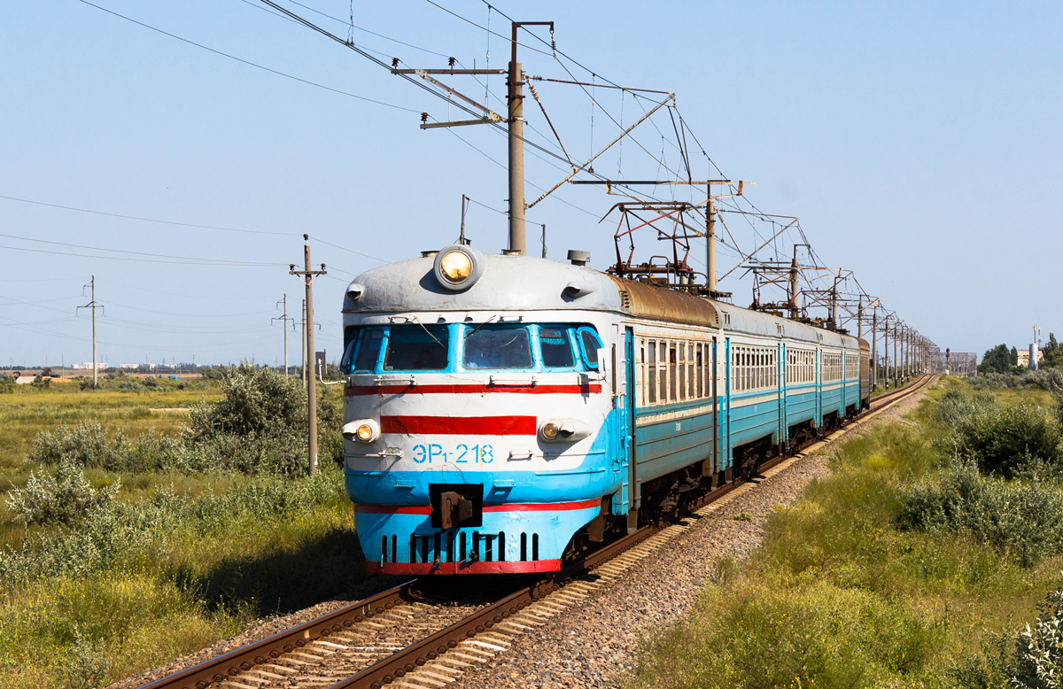 Крымчане больше не смогут добраться из Керчи в Севастополь на поезде