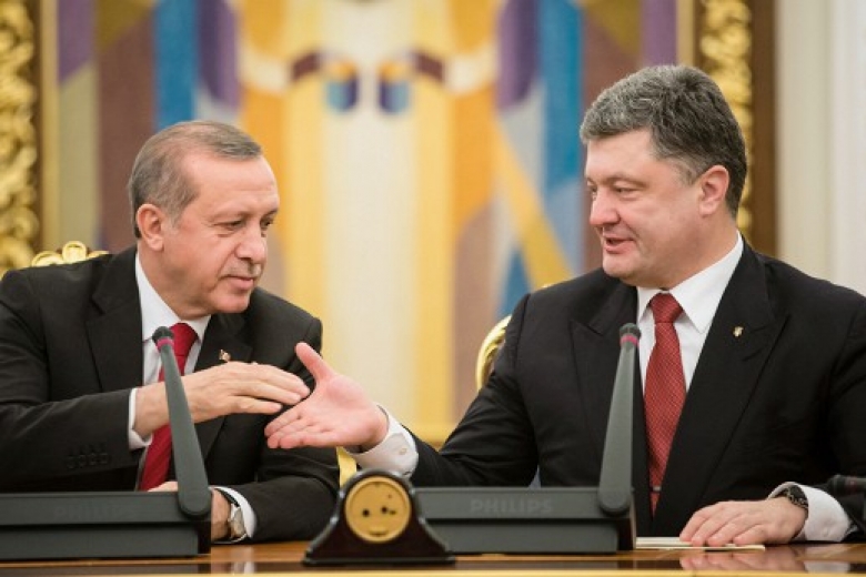 Президенты Украины и Турции обсудили преследование крымских татар