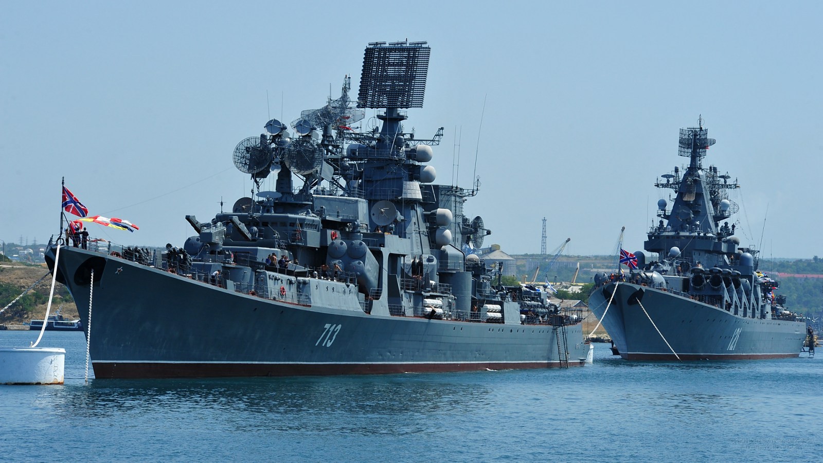 Черноморский Флот РФ заступил на круглосуточное дежурство в Севастопольской бухте