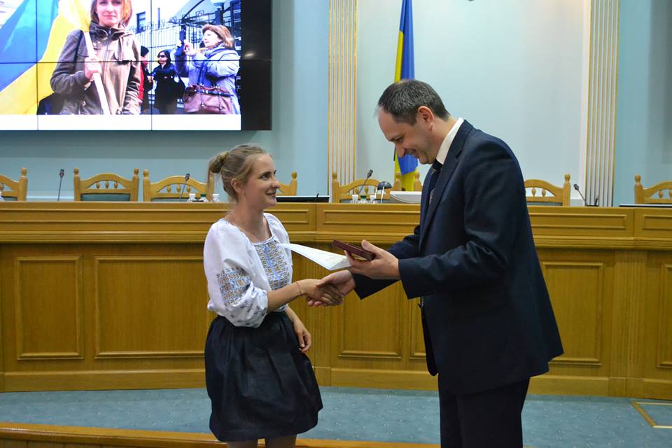 Крымчане-правозащитники получили государственные награды