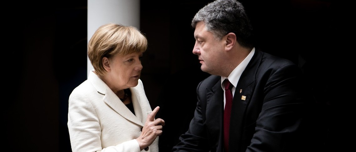 Порошенко и Меркель договорились о встрече глав МИД в нормандском формате