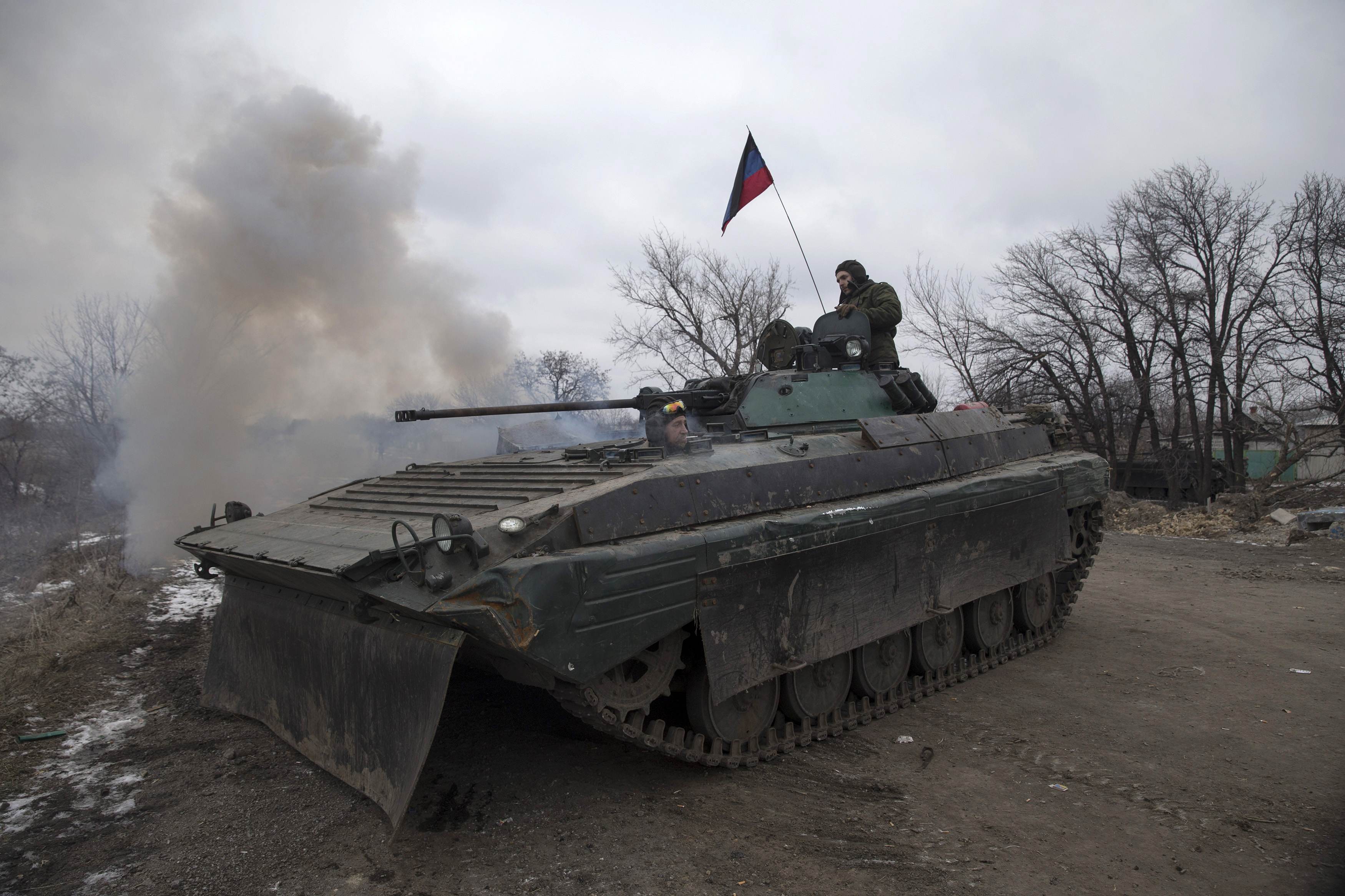 За сутки боевики 100 раз обстреляли украинские позиции