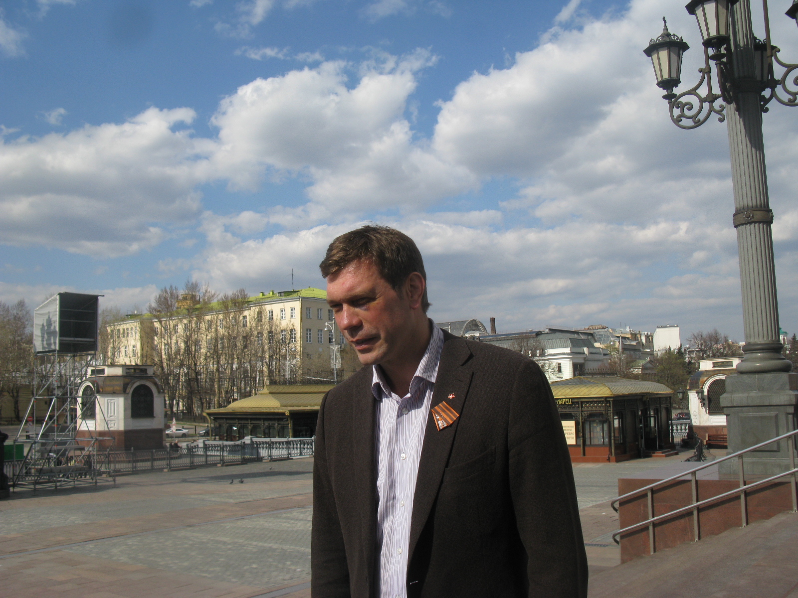 Адвокат Савченко “поймал” в Крыму беглого нардепа Царева