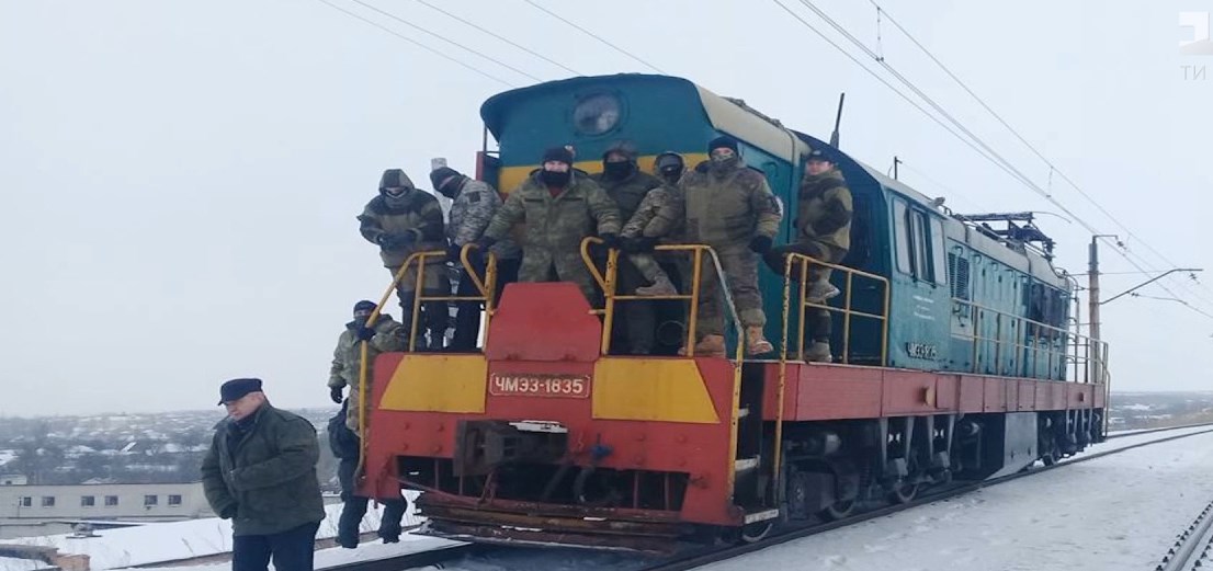 Лавров потребовал снять транспортную блокаду ЛДНР