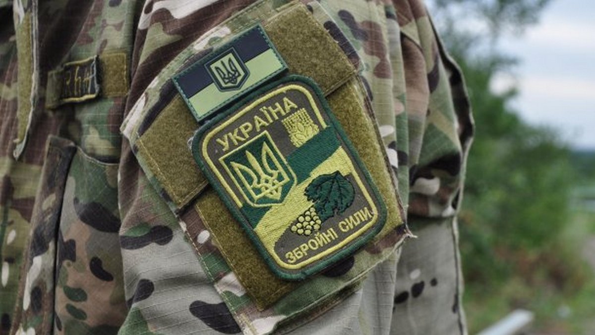За сутки погибли 4 украинских военных, 17 ранены