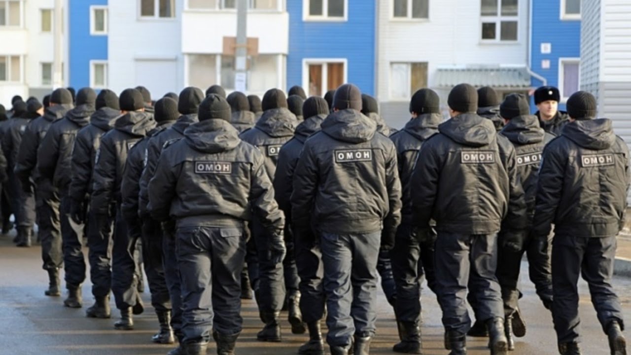 В Симферополе задержали 60 человек
