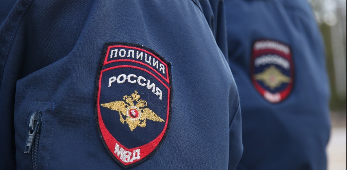На лето в Крым завезут две сотни силовиков