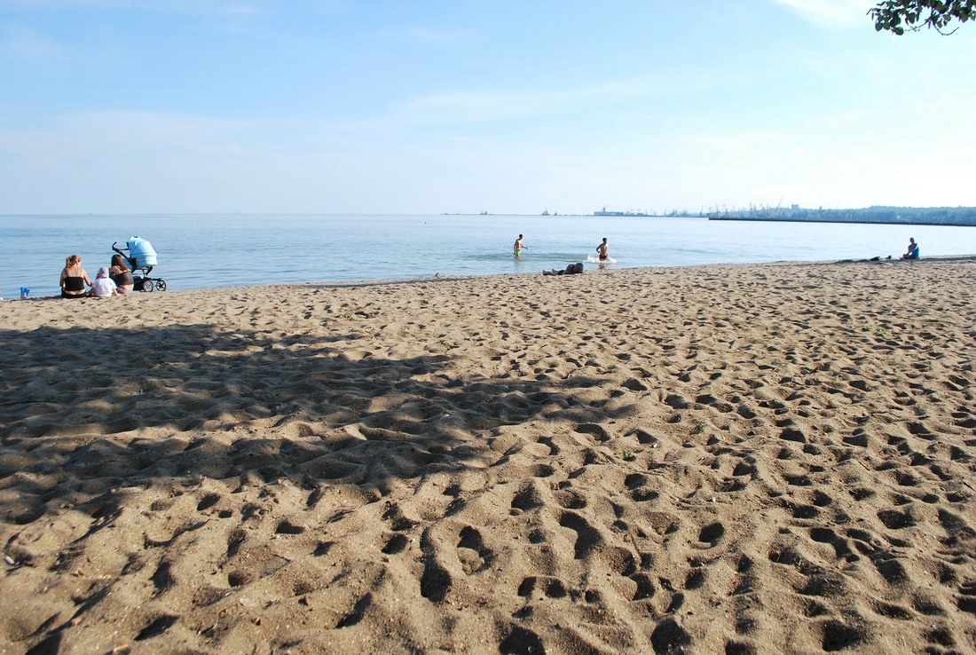 Пляжи Мариуполя остались без воды
