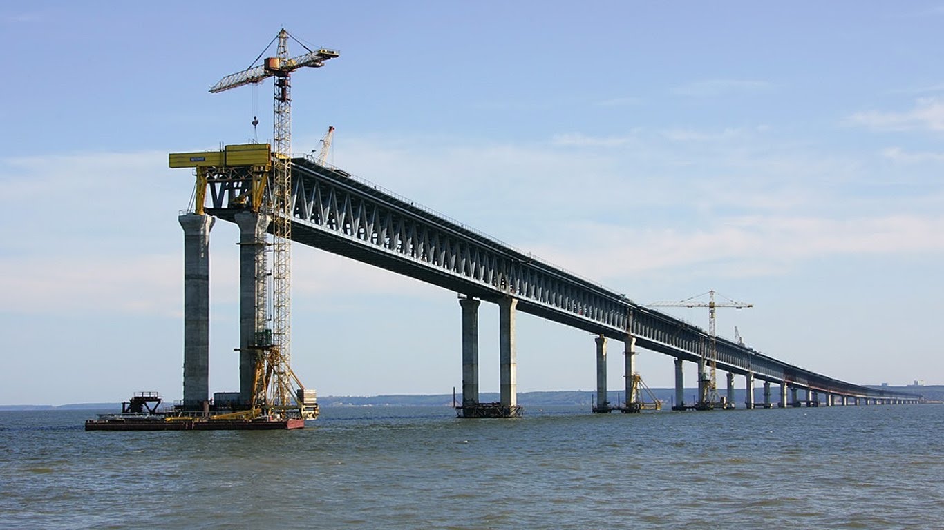 Строительство Керченского моста может привести к экологической катастрофе