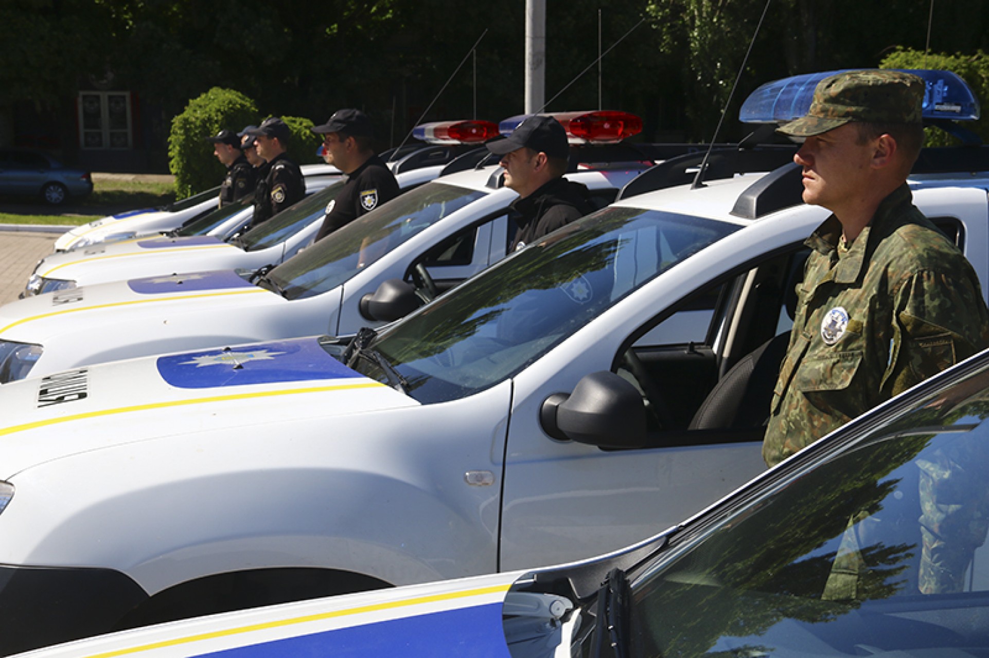 Полицейские в Мариуполе усилили патрулирование мест отдыха