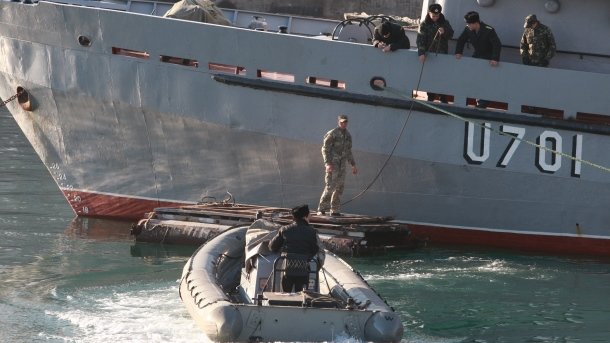 Вице-адмирал Гайдук рассказал, сколько моряков в Крыму предали Украину