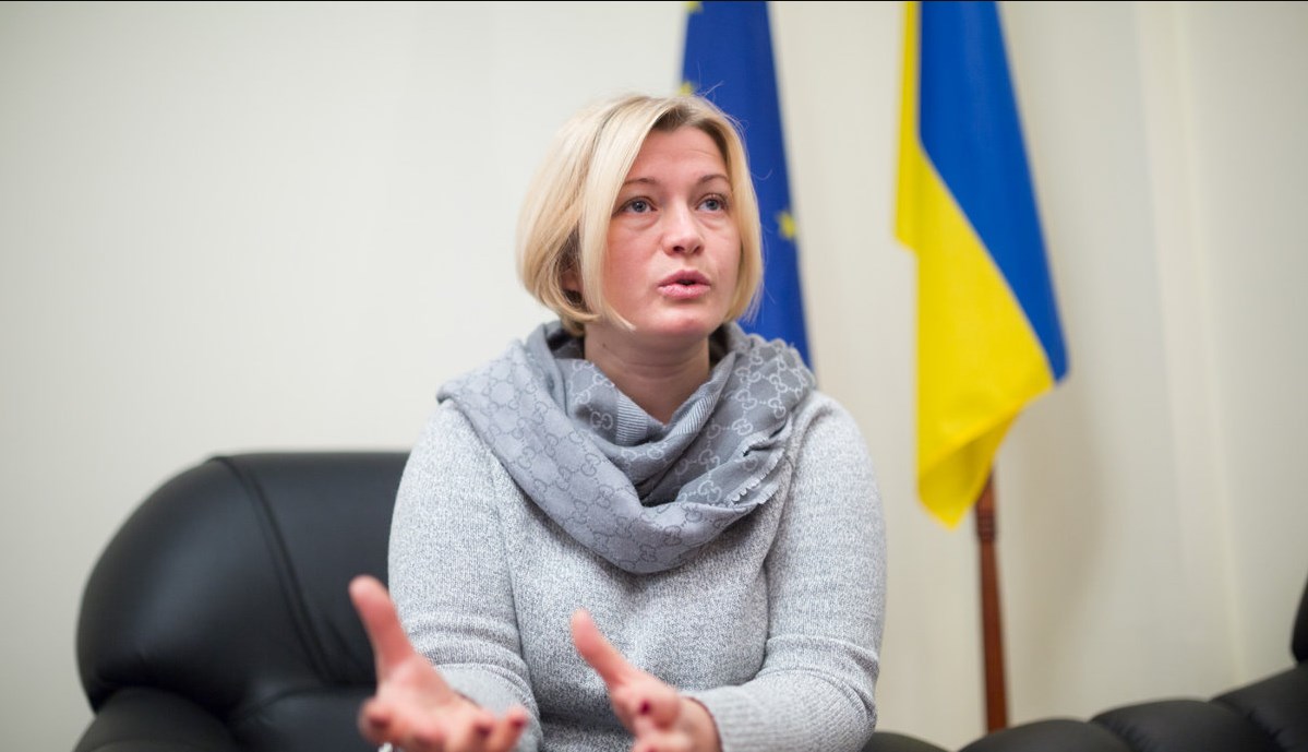 Геращенко: Украина не станет менять Агеева, который является военным преступником