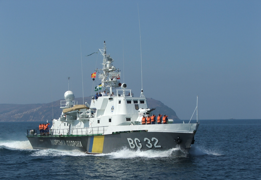 Украинские пограничники обнаружили российское судно в Азовском море