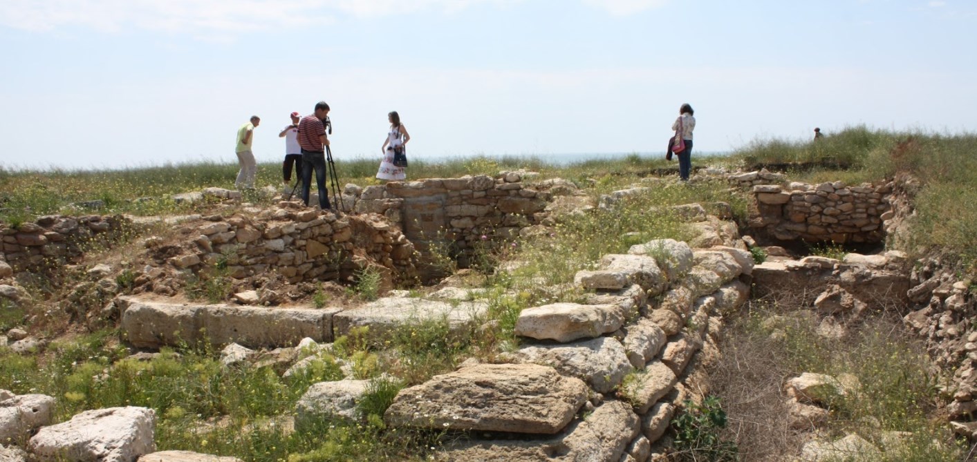 Российские археологи роются в могильниках аннексированного Крыма