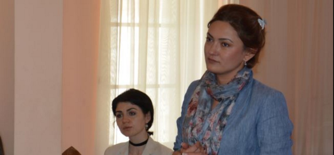 Дети крымских политзаключенных получили подарки
