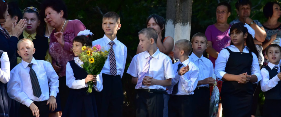 На Донбассе на первой линии соприкосновения не хватает учителей