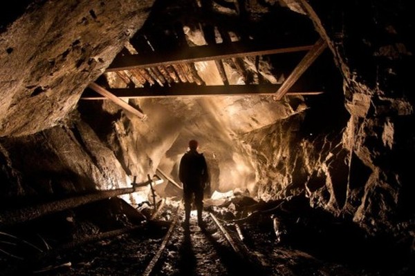 Обвал в шахте – есть пострадавшие