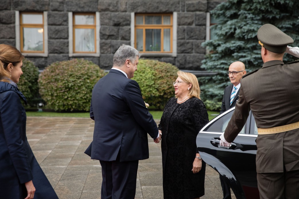 Президенты Мальты и Украины обсудили продление санкций ЕС против России