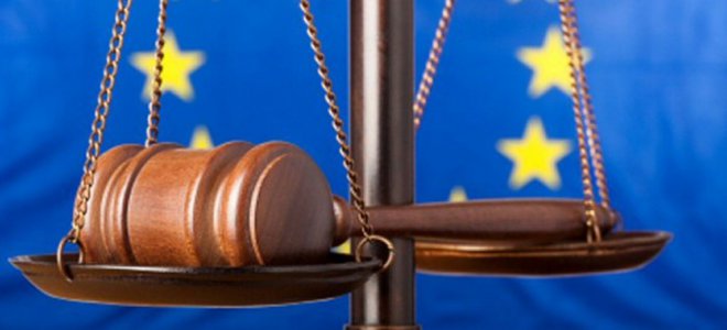 Европейский суд не позволил Януковичам разморозить активы