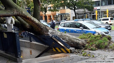 7 человек погибли в Германии из-за шторма «Ксавьер»