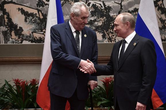 Президент Чехии извиняться не стал
