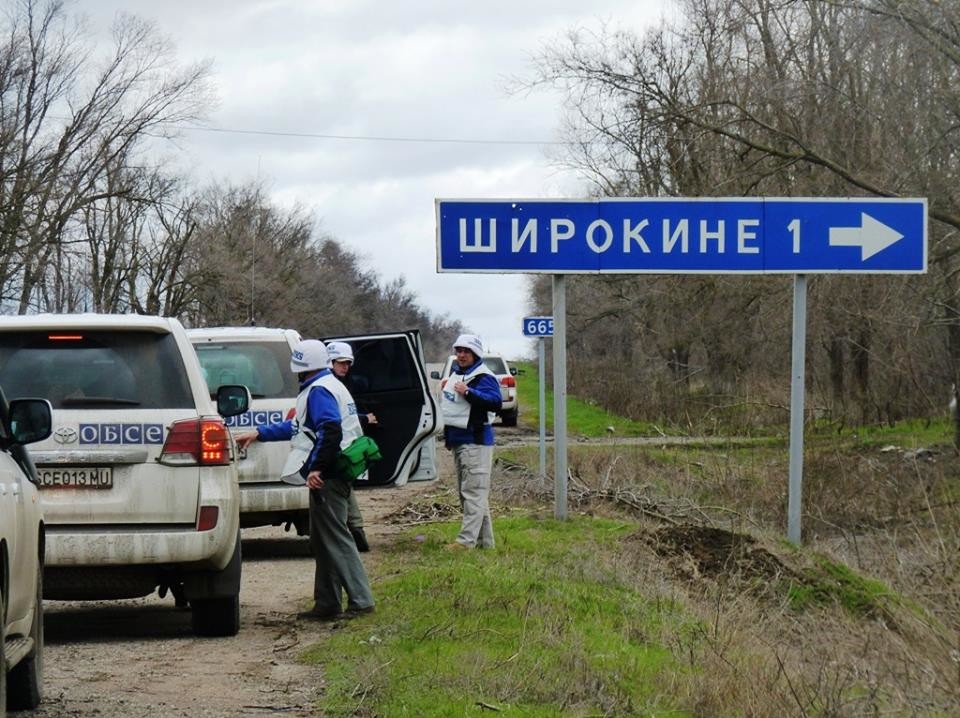 У ВСУ потери – обстрел поселка Широкино (Луганская область)