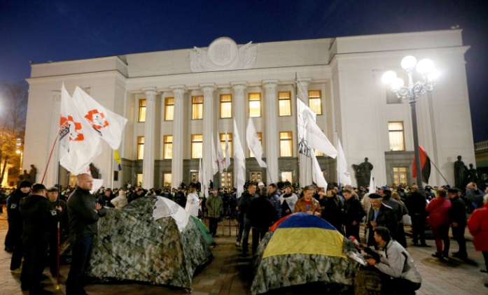 Рада не рассмотрела бюджет вовремя