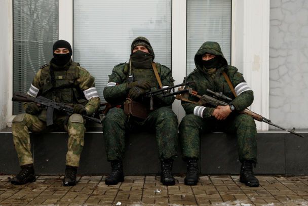 У Луганську бойовик підірвав гранату в кафе