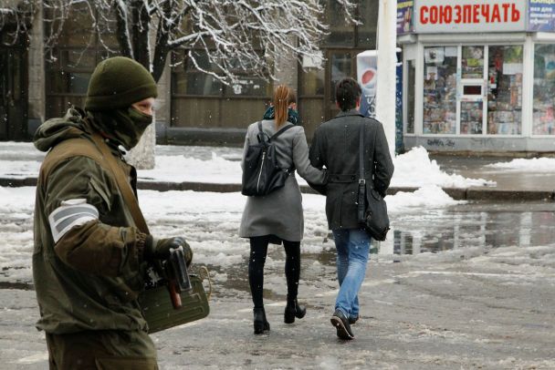 «Ми як в ізоляції». Мешканці Луганська розповіли, що наразі відбувається в місті
