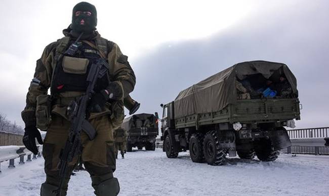 Россия перебросила на Донбасс группировку военных: стало известно о страхе танкового прорыва ВСУ